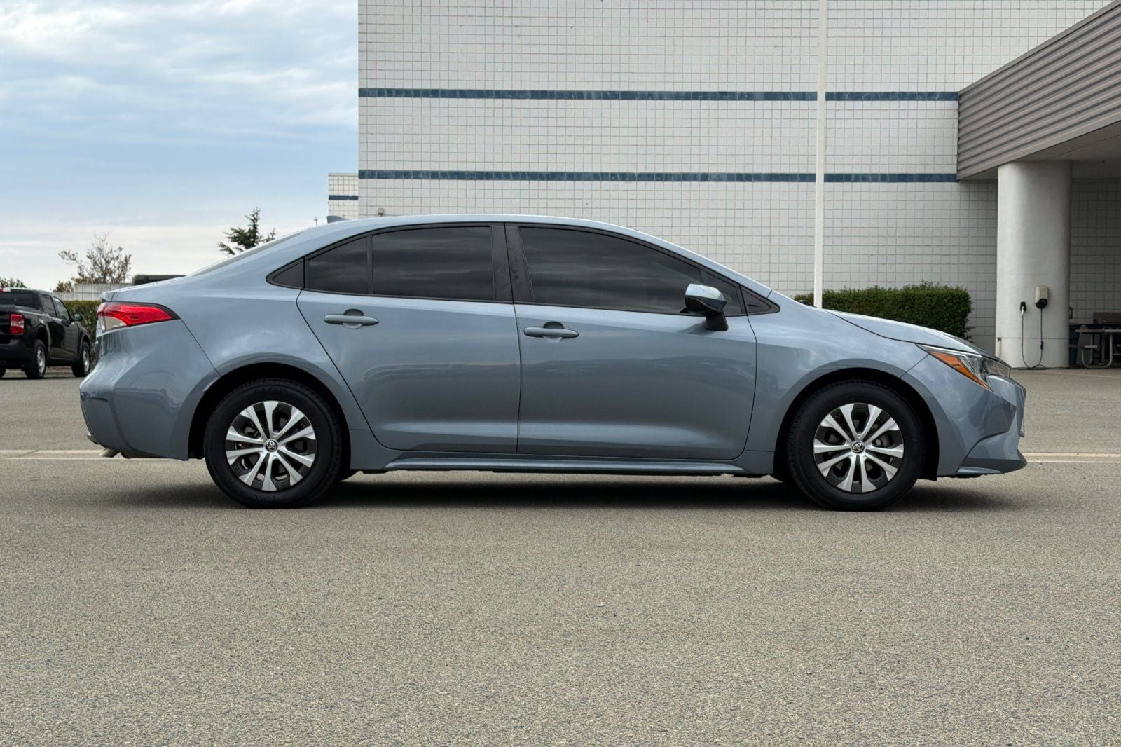 2022 Toyota Corolla Hybrid LE