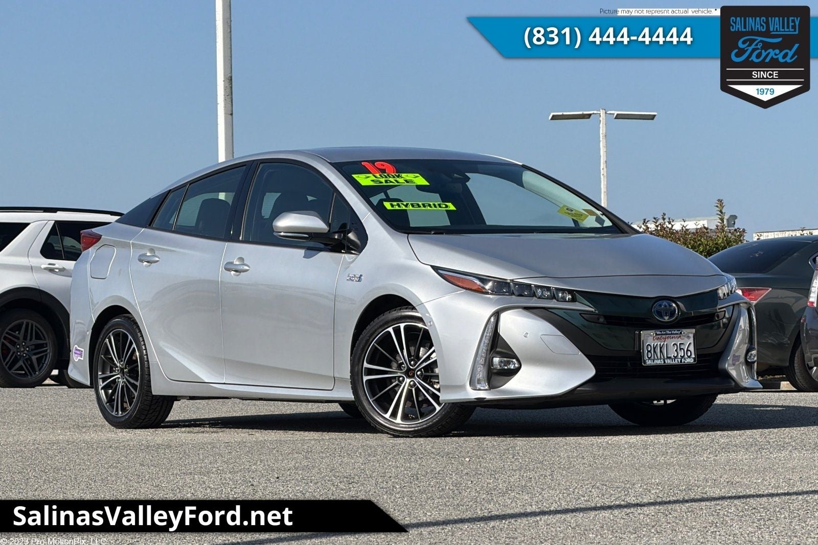 2019 Toyota Prius Prime Advanced's photo
