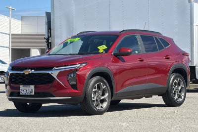 2025 Chevrolet Trax LT