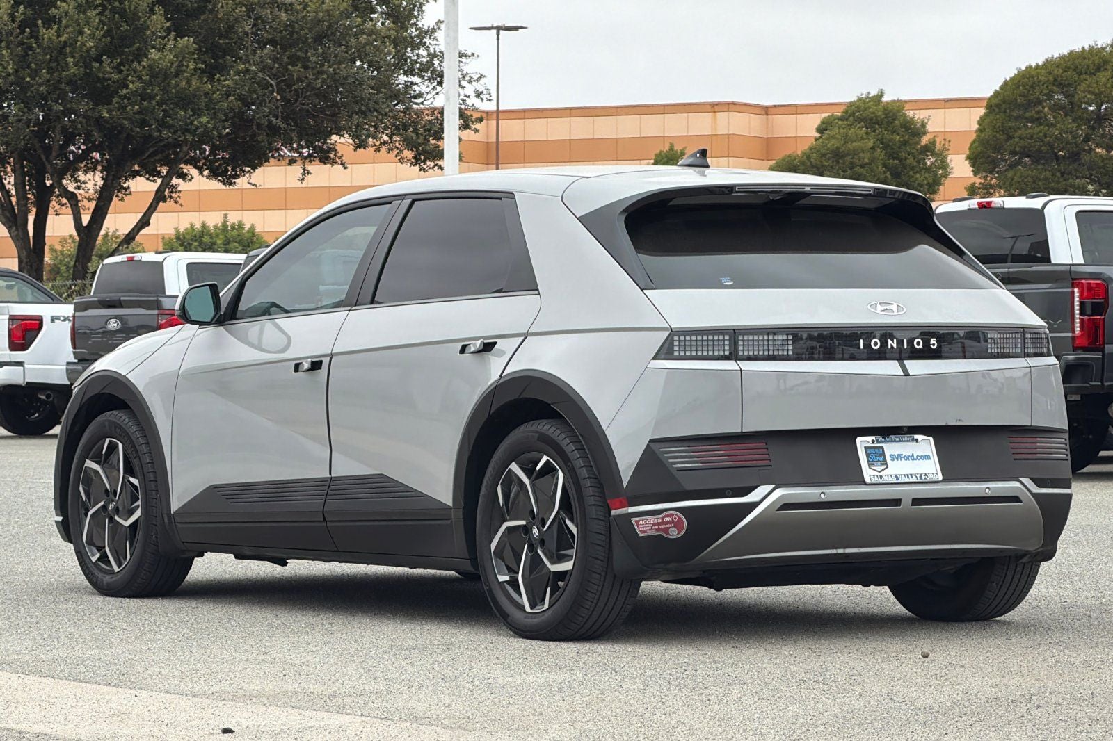 2024 Hyundai IONIQ 5 SEL
