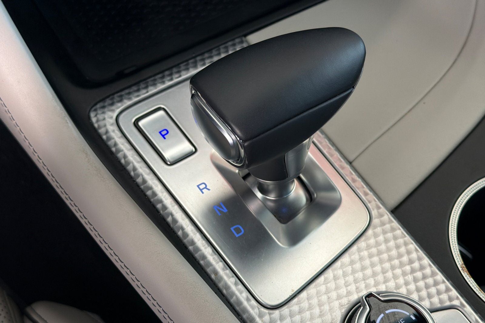 2023 Genesis G70 3.3T