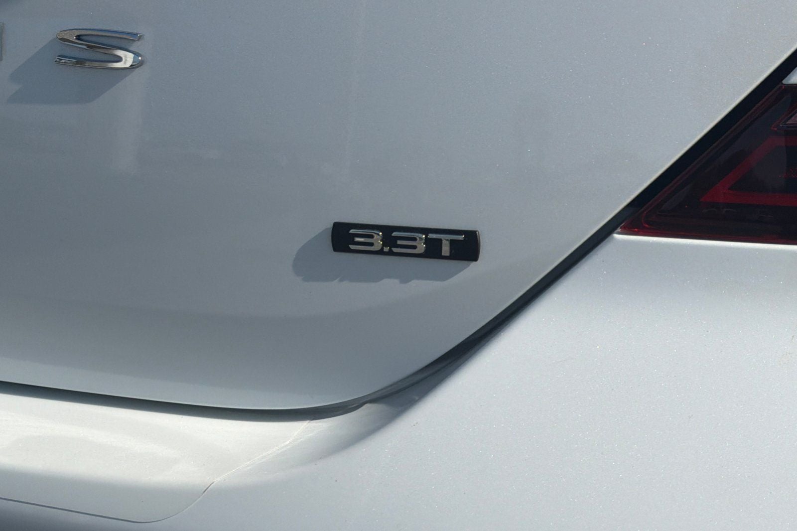 2023 Genesis G70 3.3T