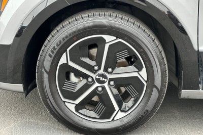 2023 Kia Niro SX
