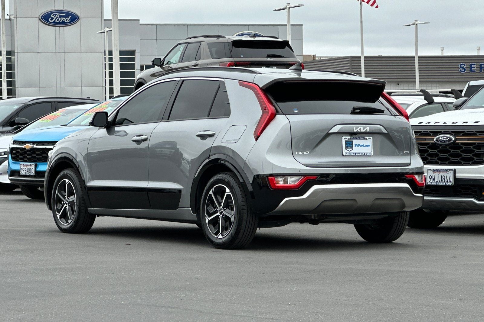 2023 Kia Niro SX