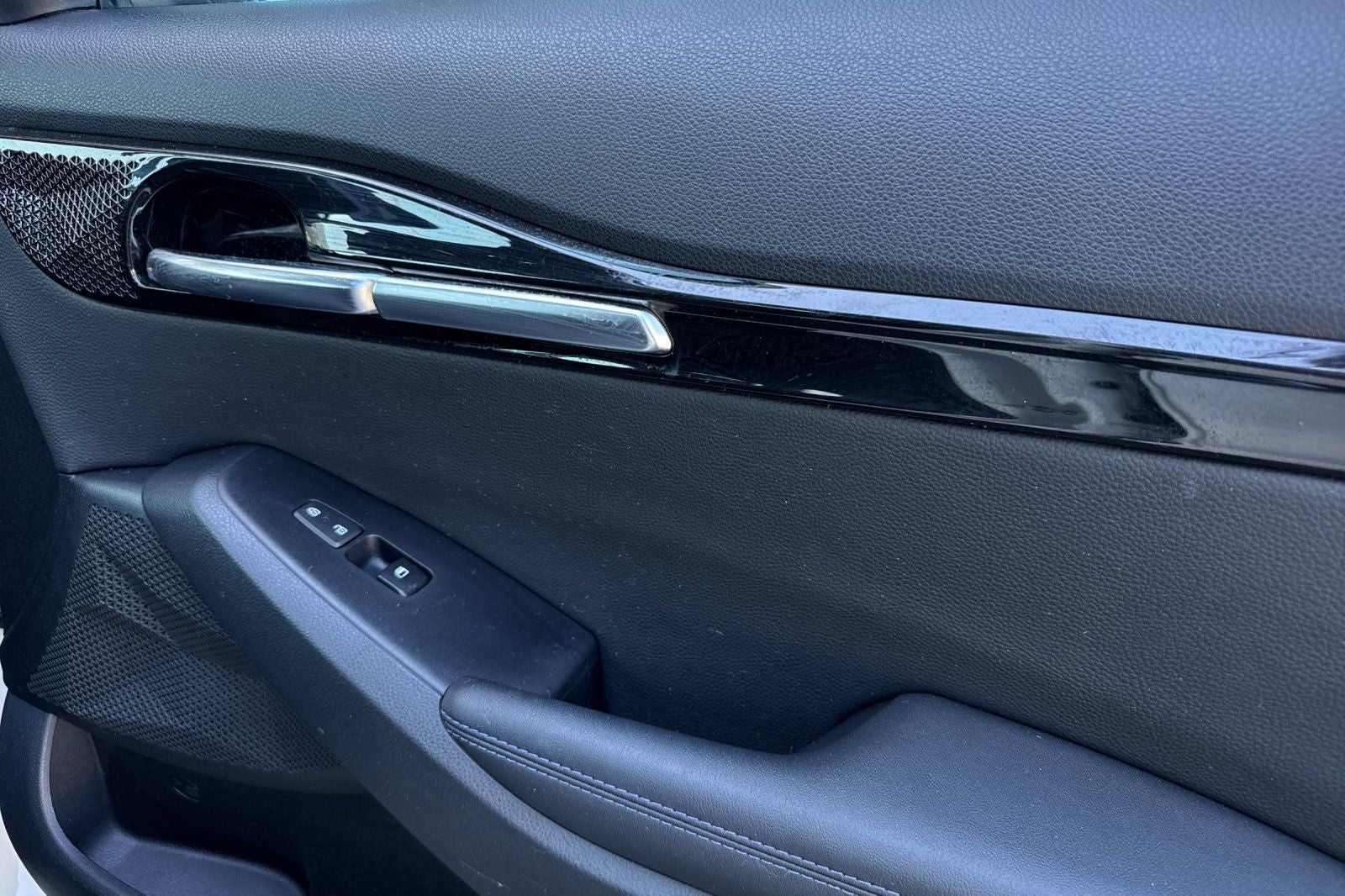 2022 Kia Seltos Nightfall