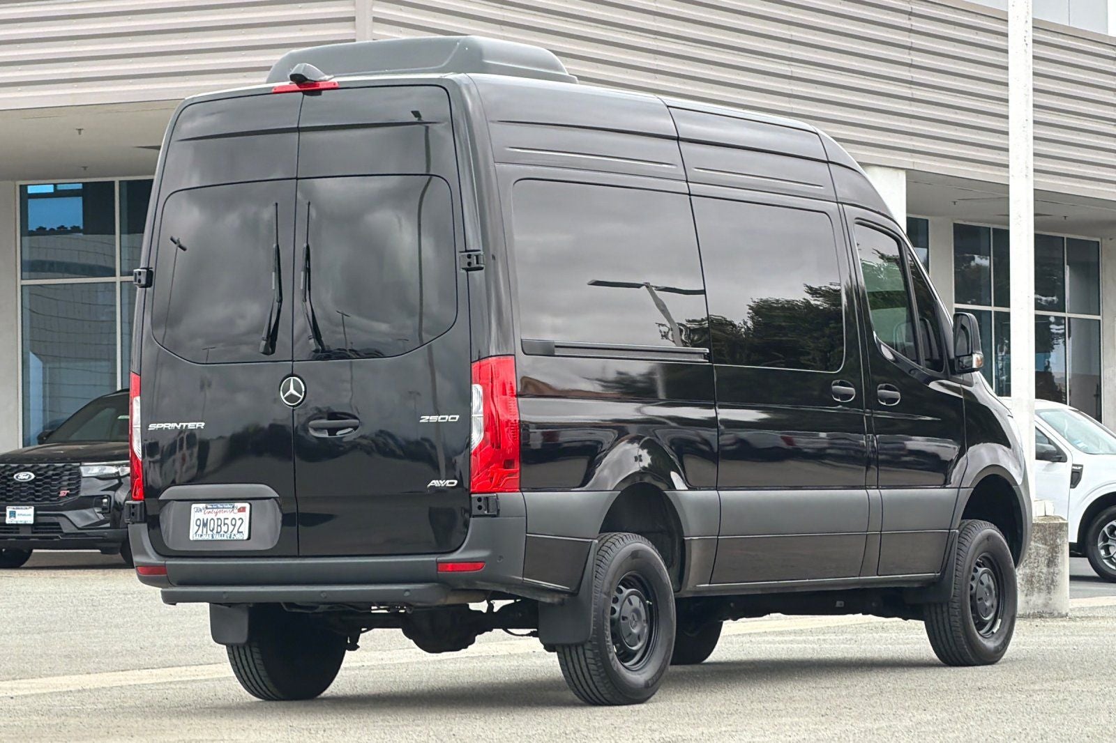 2024 Mercedes-Benz Sprinter 2500 Passenger 144 WB 4MATIC®