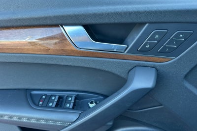 2022 Audi Q5 45 S line Premium quattro