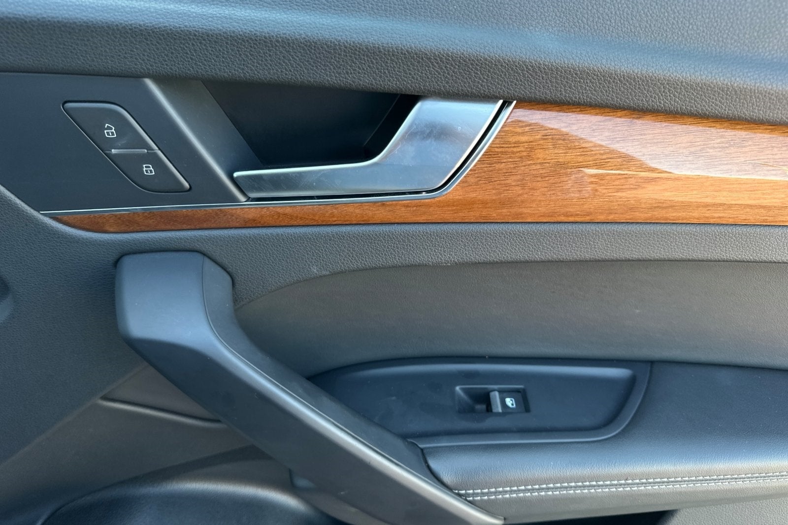 2022 Audi Q5 45 S line Premium quattro