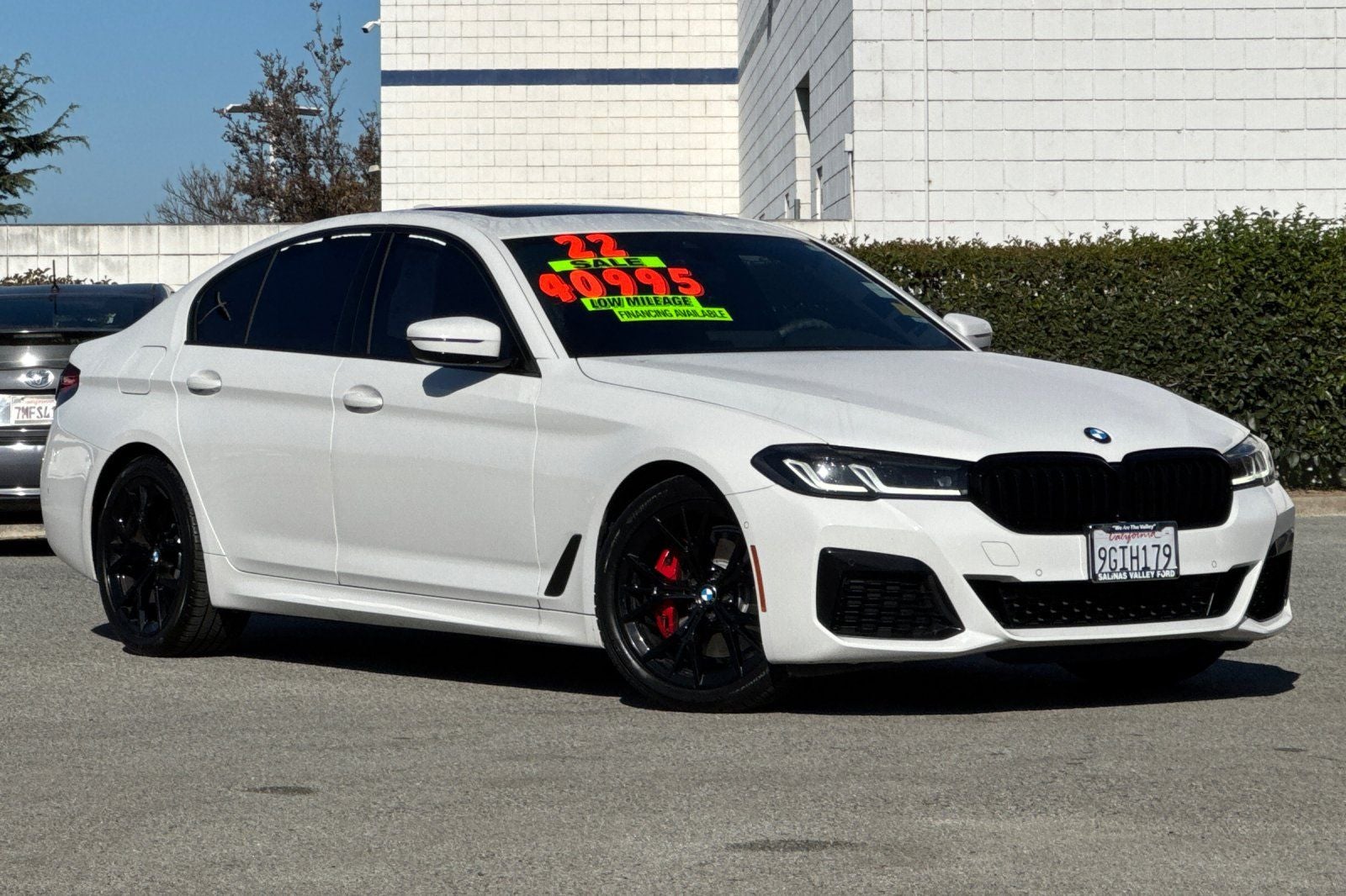 2023 BMW 5 Series 530i