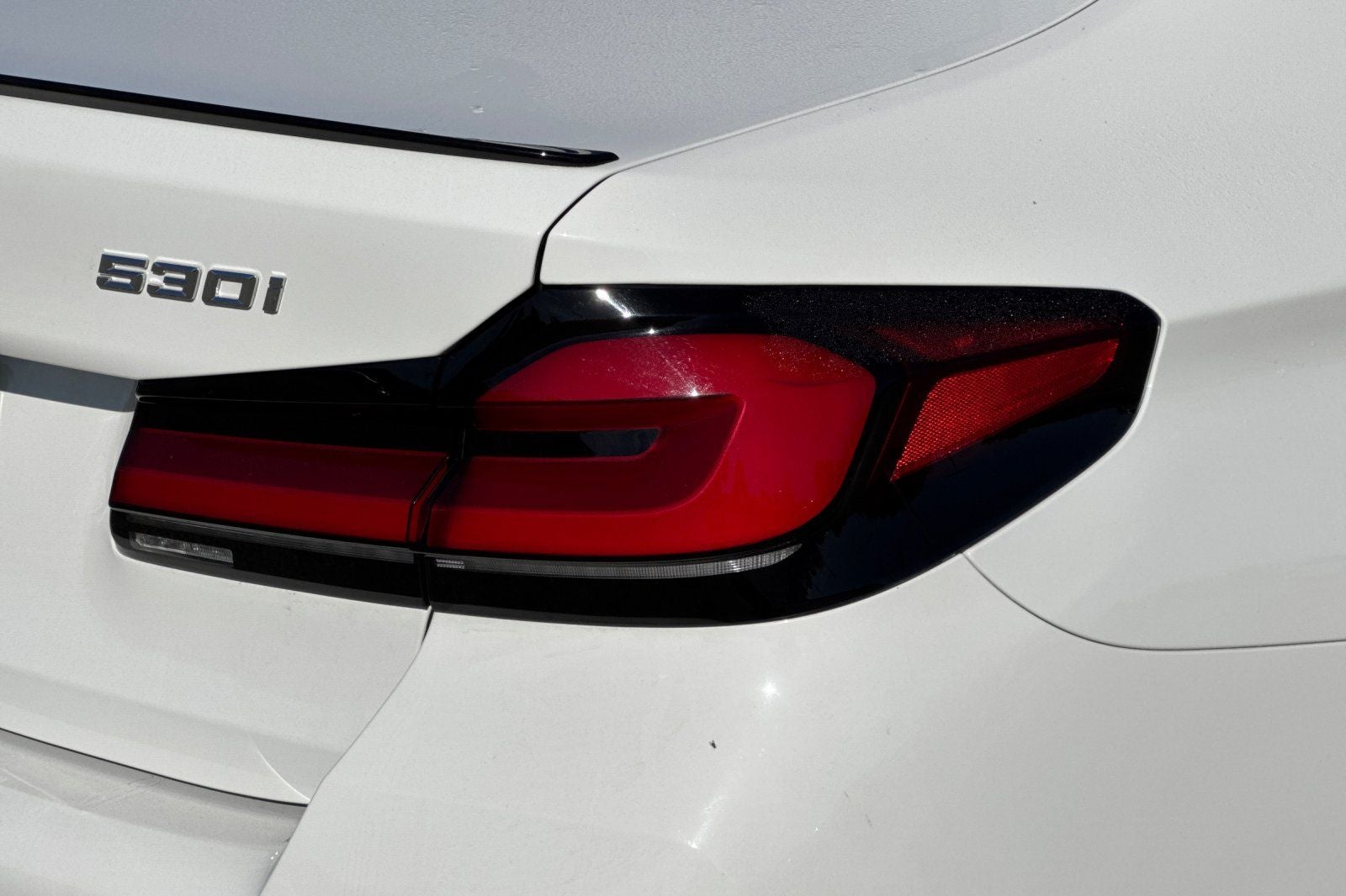 2023 BMW 5 Series 530i