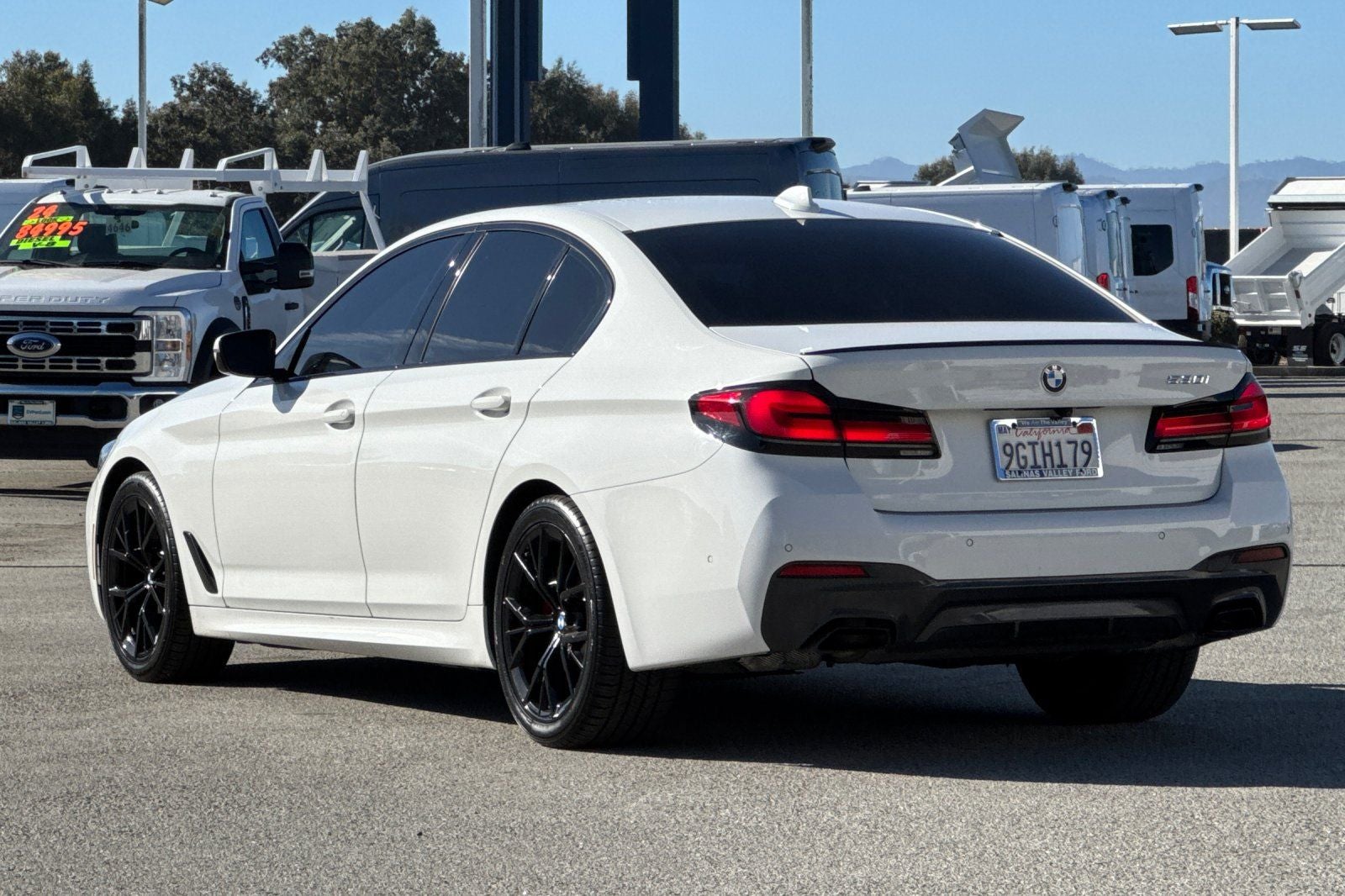 2023 BMW 5 Series 530i