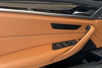 2023 BMW 5 Series 530i