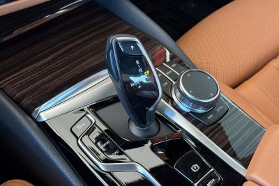 2023 BMW 5 Series 530i