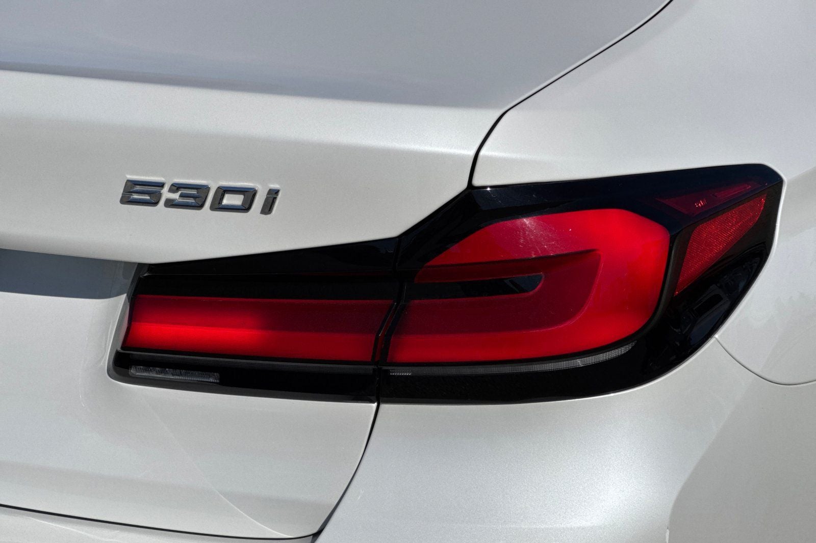 2023 BMW 5 Series 530i