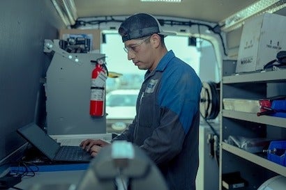Service Technician in Mobile Van